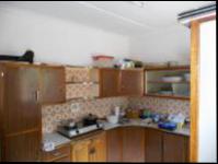 Kitchen - 86 square meters of property in Redcliffe