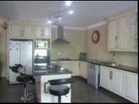 Kitchen - 36 square meters of property in Fleurdal