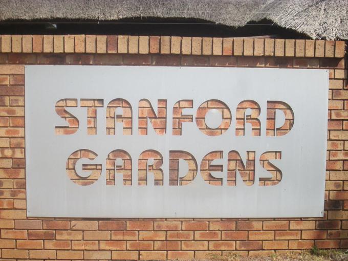 3 Bedroom Simplex for Sale For Sale in Glen Marais - Home Sell - MR147618