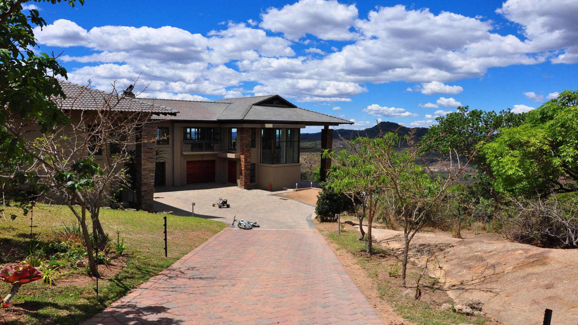 Front View of property in Shandon Estate