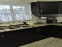 Kitchen of property in Reservior Hills