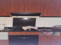 Kitchen of property in Reservior Hills