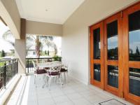 Balcony - 46 square meters of property in The Wilds Estate