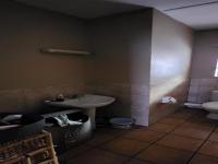 Bathroom 1 of property in Potchefstroom