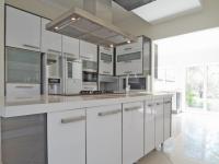 Kitchen - 20 square meters of property in Silver Lakes Golf Estate