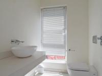 Guest Toilet - 4 square meters of property in Silver Lakes Golf Estate
