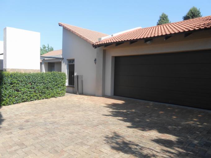 3 Bedroom House for Sale For Sale in Strubensvallei - Private Sale - MR147722