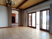 Lounges - 25 square meters of property in Willow Acres Estate