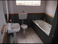 Bathroom 2 of property in Rosendal
