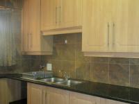 Kitchen - 11 square meters of property in Sunward park