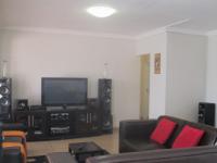 Lounges - 30 square meters of property in Sunward park