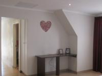 Main Bedroom - 40 square meters of property in Sunward park