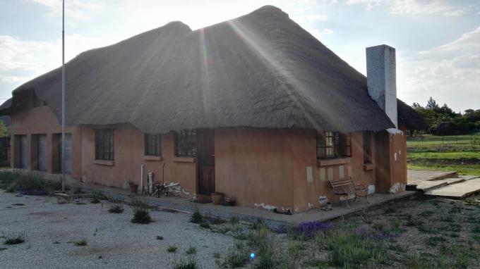 Smallholding for Sale For Sale in Mnandi AH - Private Sale - MR147891