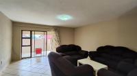Lounges - 29 square meters of property in Newmarket Park