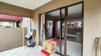Patio - 15 square meters of property in Newmarket Park