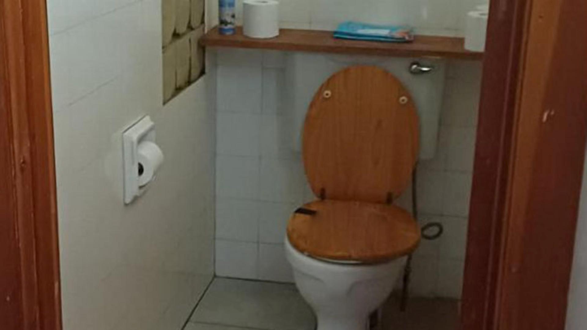 Bathroom 2 of property in Kensington - JHB