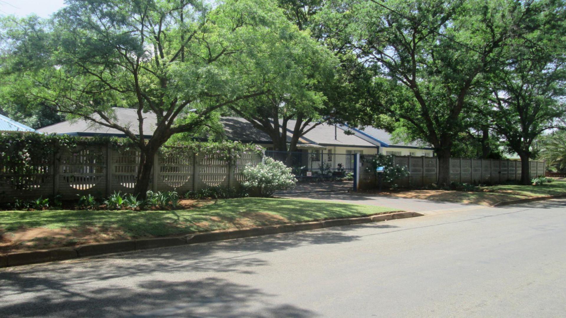 Front View of property in Arcon Park