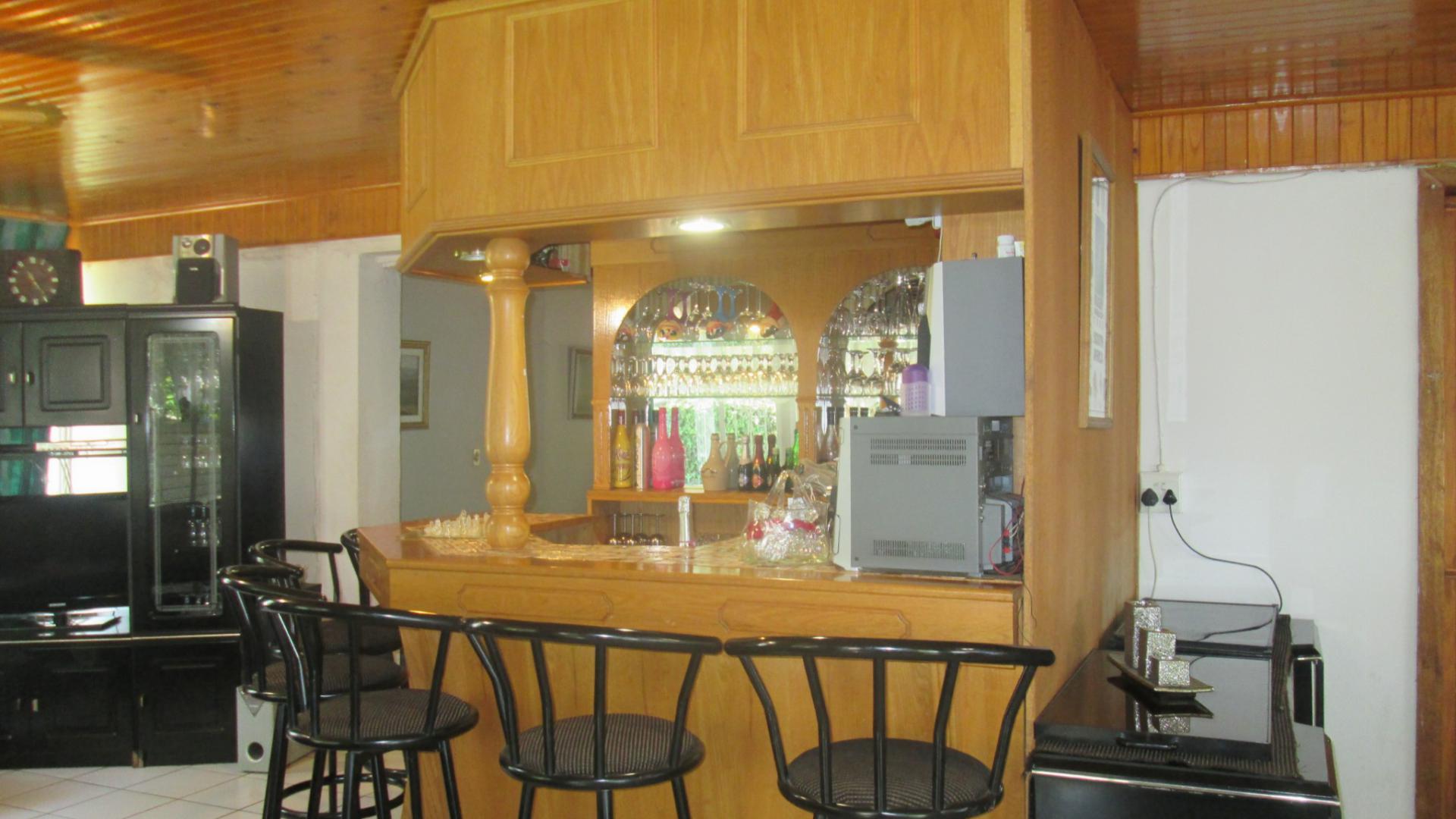 Entertainment of property in Arcon Park