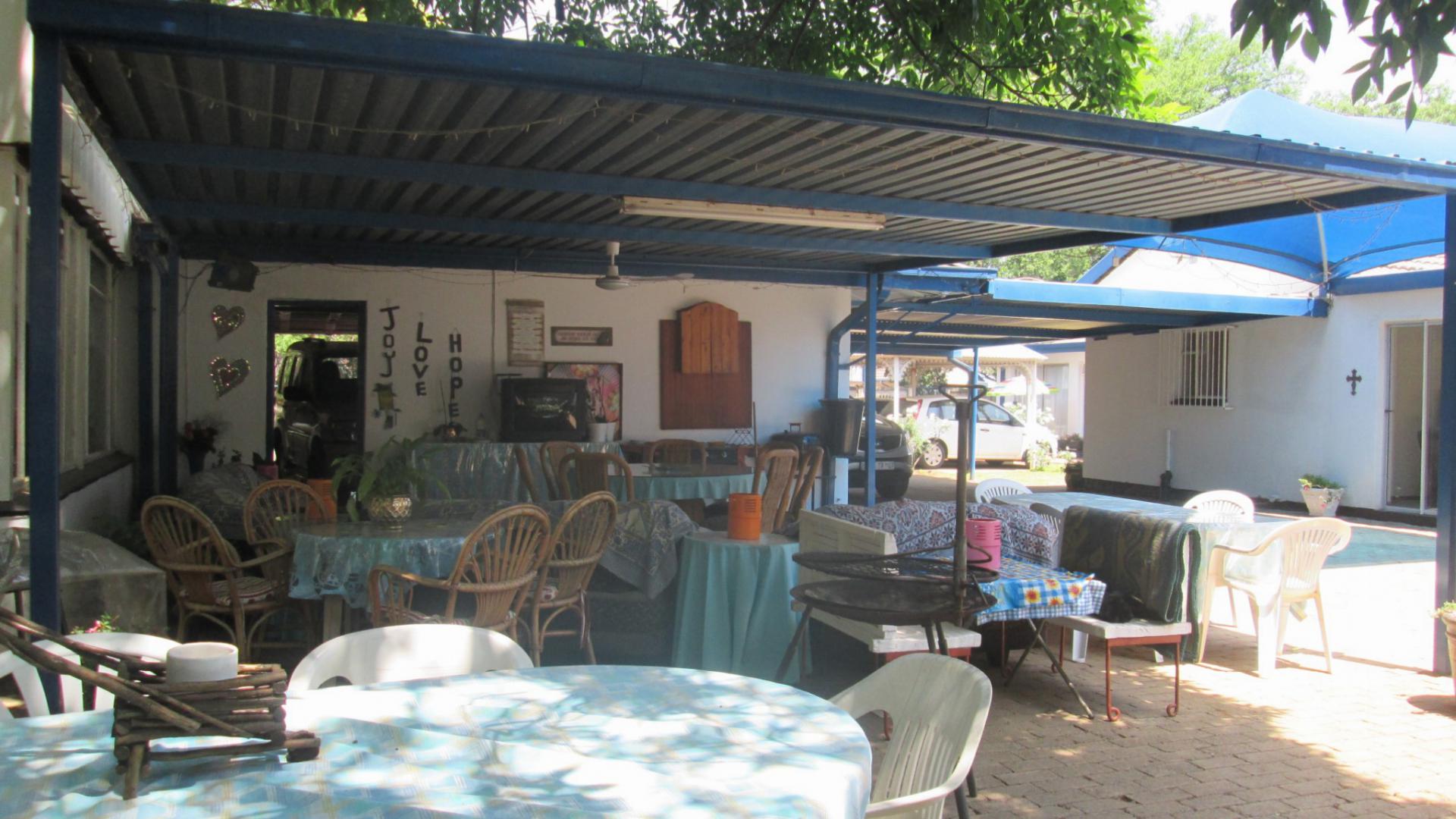 Backyard of property in Arcon Park