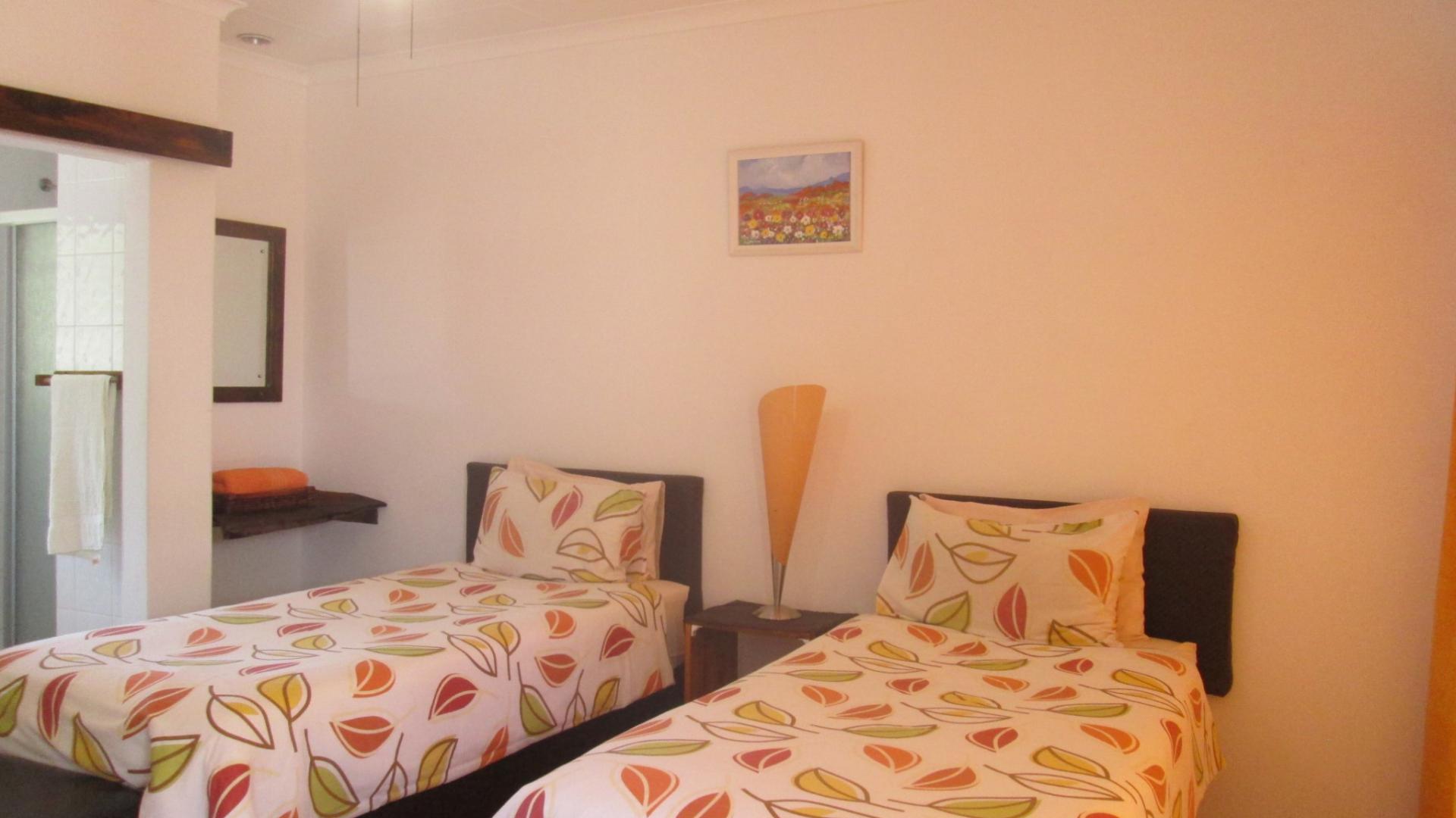 Rooms - 267 square meters of property in Arcon Park