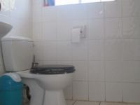 Main Bathroom - 22 square meters of property in Arcon Park