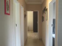 Spaces - 12 square meters of property in Sunward park