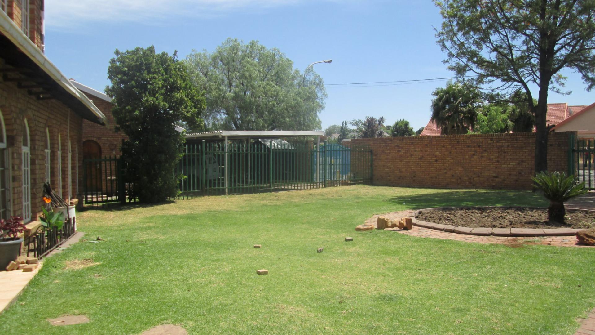 Garden of property in Dalpark