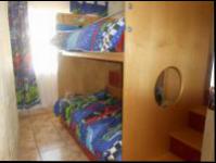 Bed Room 1 - 10 square meters of property in Lenasia South