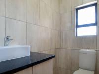 Guest Toilet - 4 square meters of property in The Ridge Estate