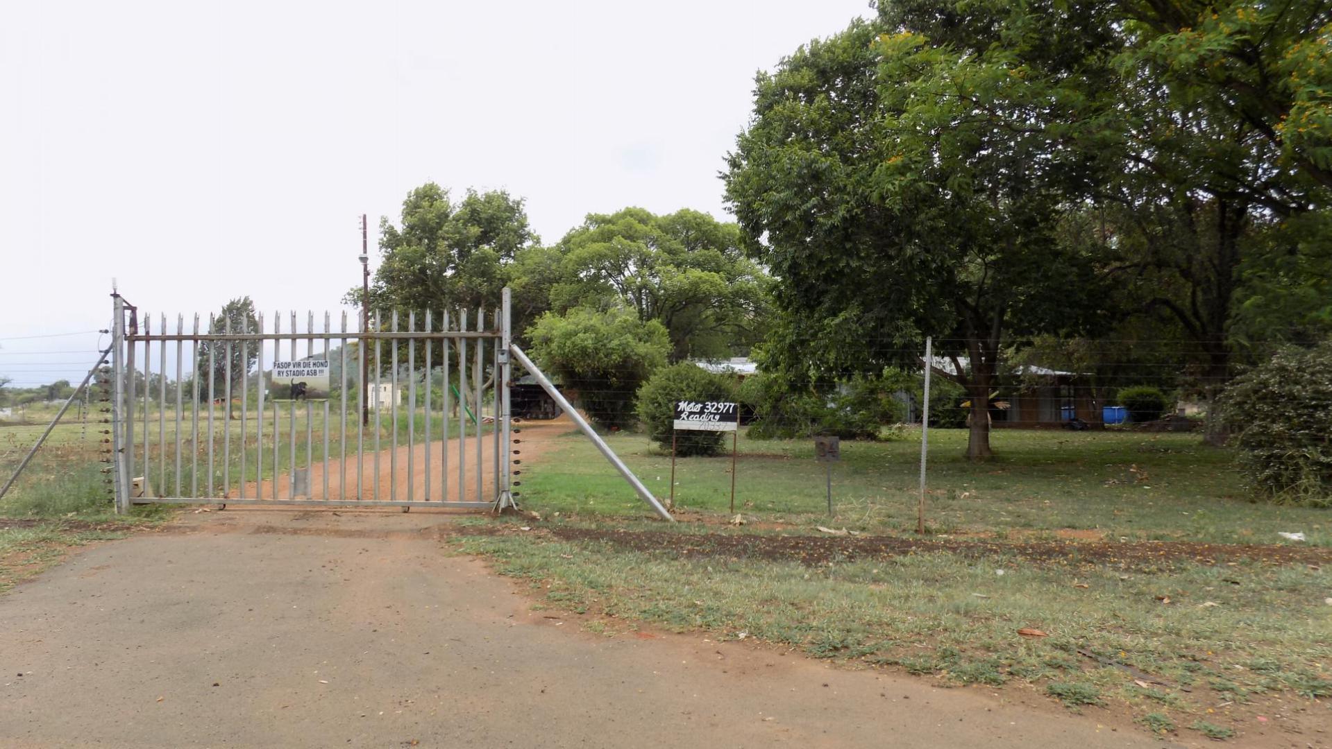 Front View of property in Bon Accord