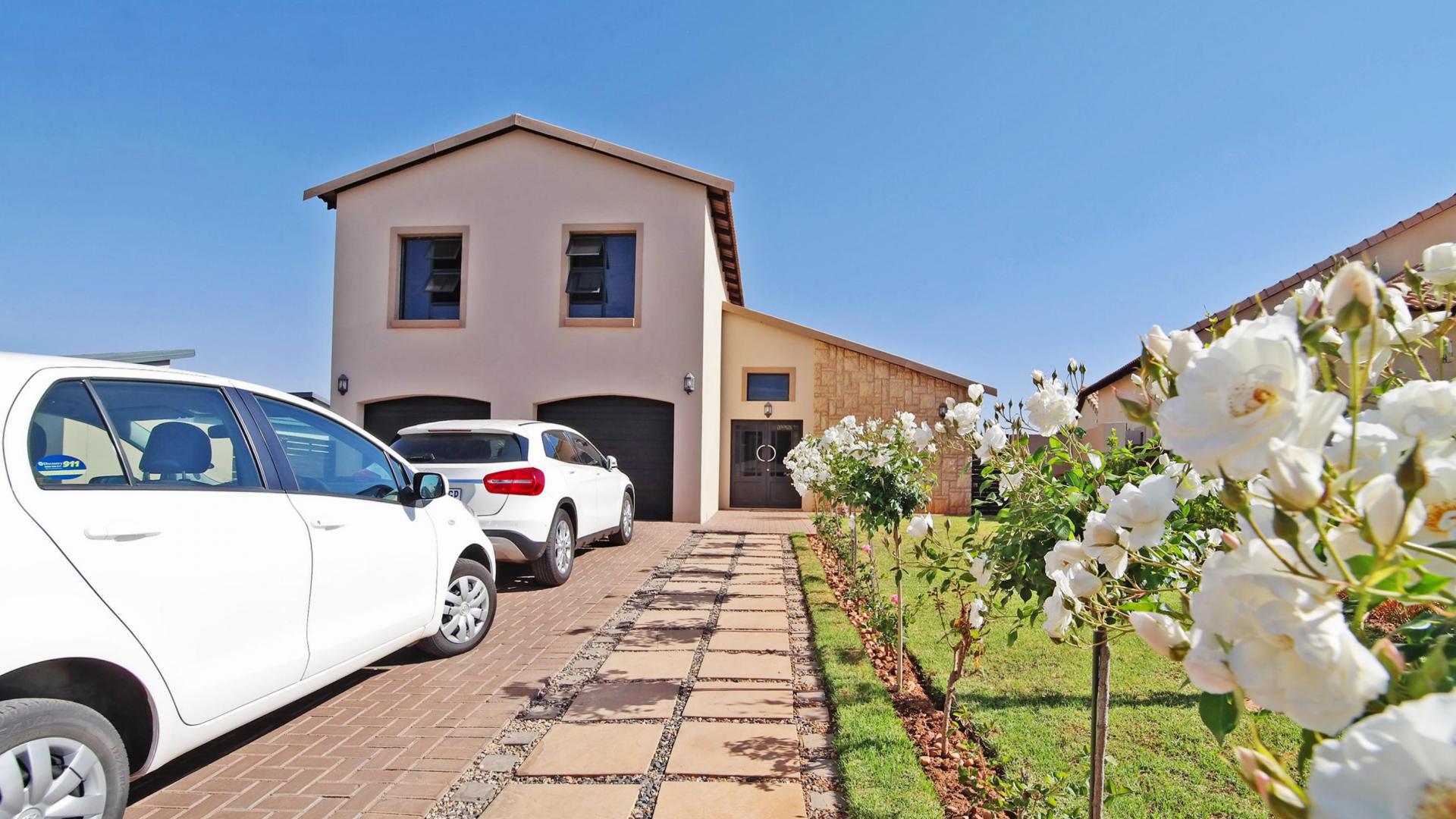 Front View of property in Newmark Estate