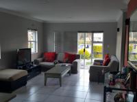 Lounges - 29 square meters of property in Stellenbosch