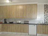 Kitchen - 22 square meters of property in Sonneveld