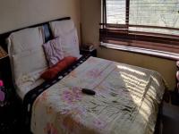 Main Bedroom - 13 square meters of property in Greenstone Hill