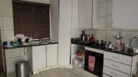 Kitchen - 14 square meters of property in Greenstone Hill