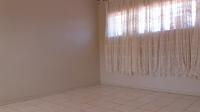 Lounges - 20 square meters of property in Lenasia South