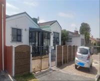Front View of property in Athlone - CPT