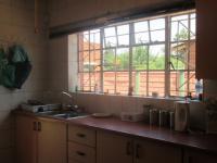 Kitchen - 11 square meters of property in Vereeniging