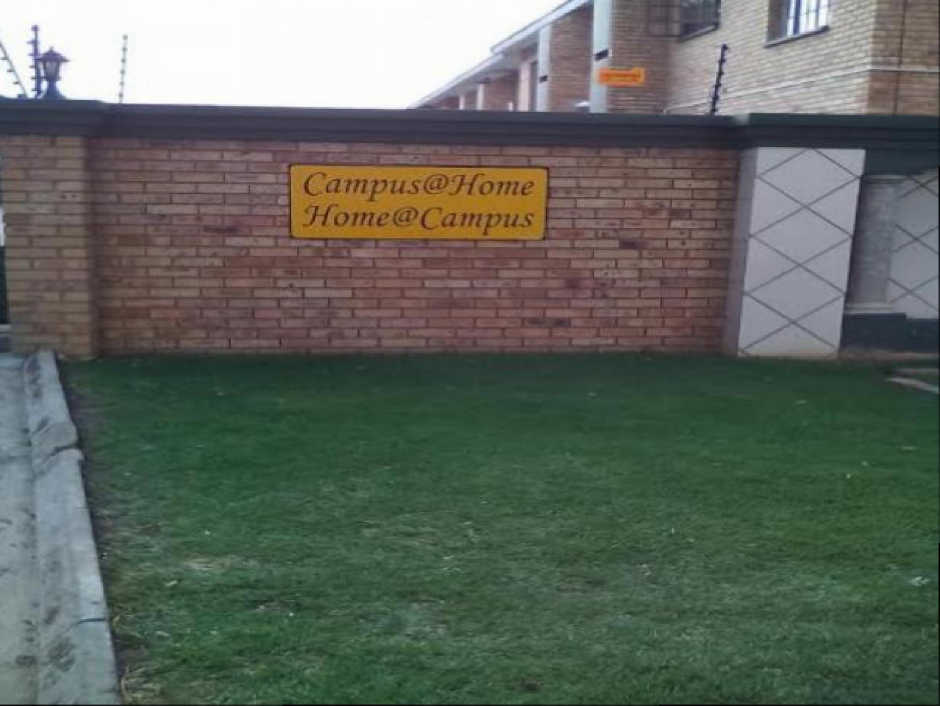 Front View of property in Potchefstroom