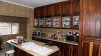 Kitchen - 25 square meters of property in Geelhoutpark