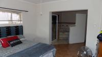 Main Bedroom - 20 square meters of property in Geelhoutpark