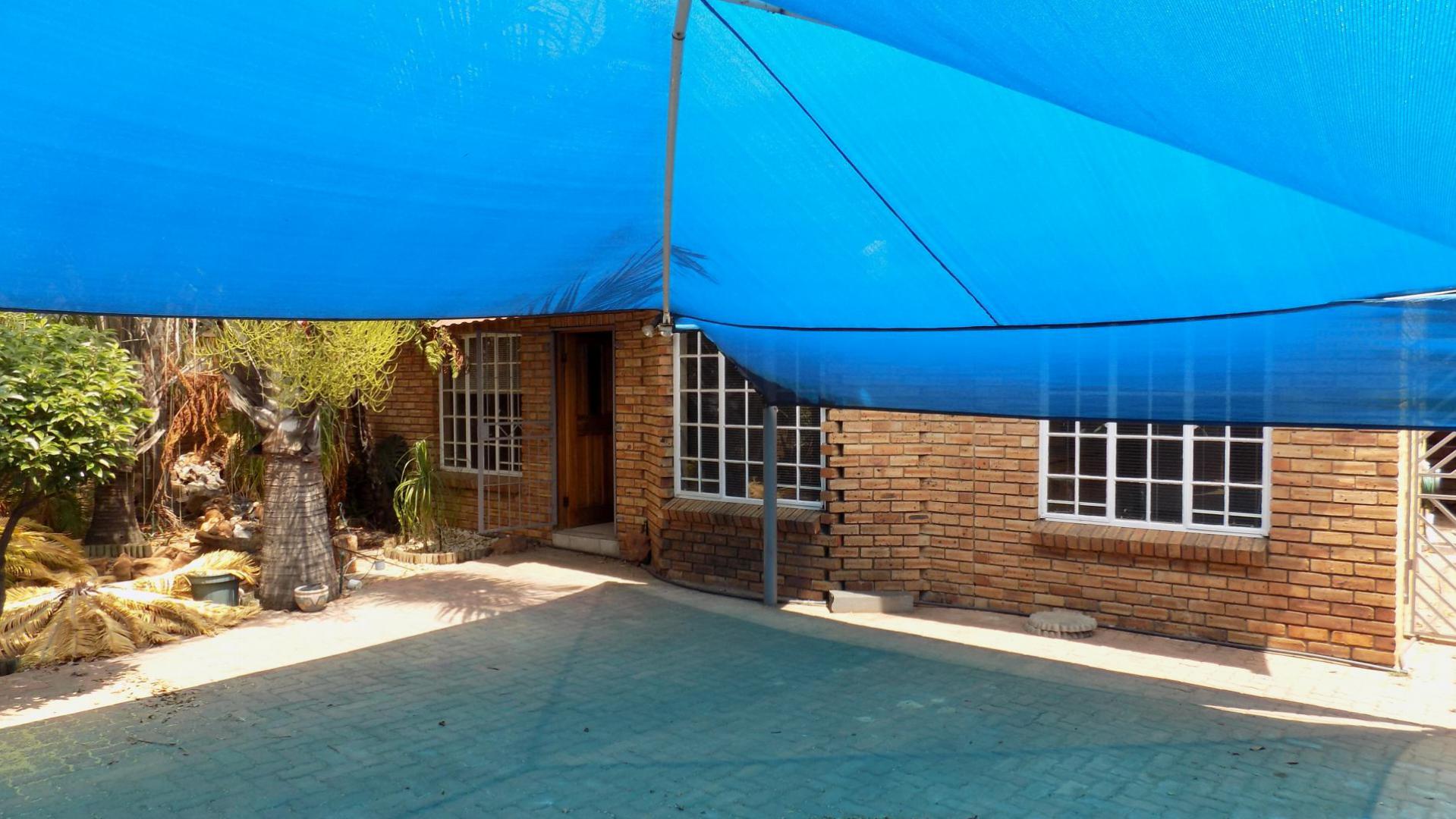 Front View of property in Rustenburg