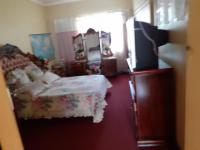 Bed Room 1 - 12 square meters of property in Norkem park