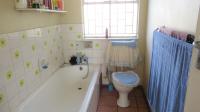 Main Bathroom - 5 square meters of property in Norkem park