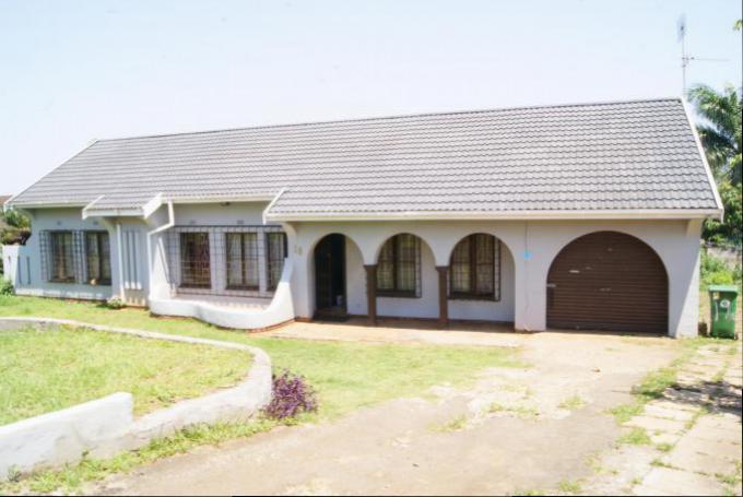 4 Bedroom House for Sale For Sale in Empangeni - Home Sell - MR148619
