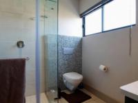 Bathroom 3+ - 13 square meters of property in The Ridge Estate