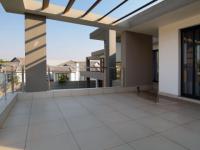 Balcony - 69 square meters of property in The Ridge Estate