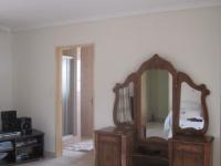 Main Bedroom - 25 square meters of property in Oakdene