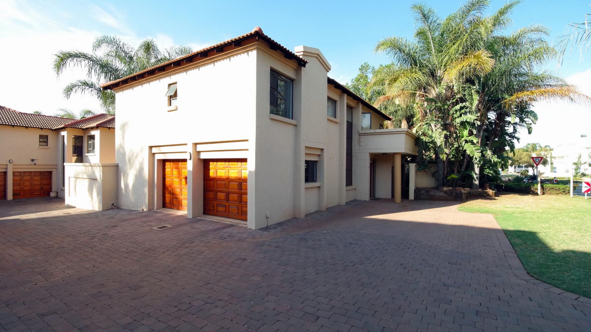 Front View of property in Woodhill Golf Estate