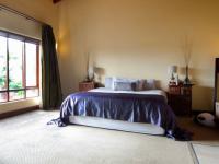 Main Bedroom - 41 square meters of property in Olympus Country Estate